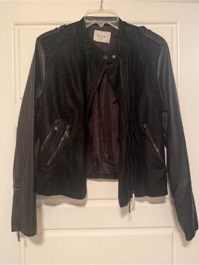 Batik Women's Black Leather Biker Jacket